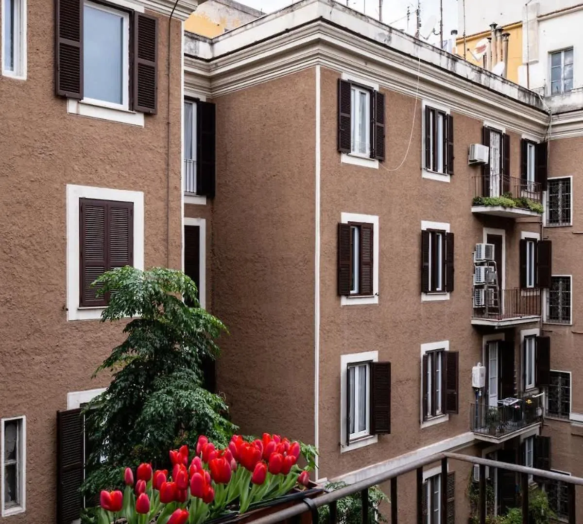 Via G. Ferrari Private Apartment Rome Italy