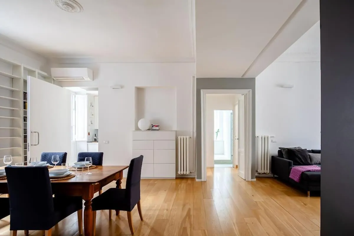 Via G. Ferrari Private Apartment Rome