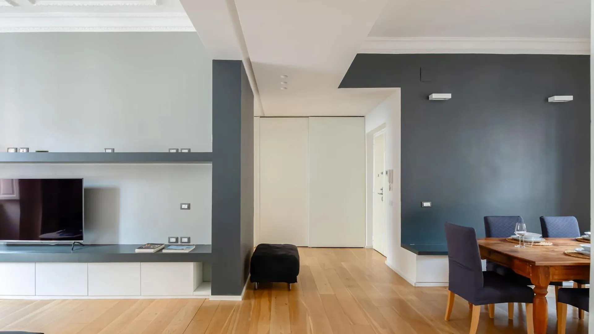 Via G. Ferrari Private Apartment Rome Italy